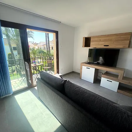 Apartamento Precioso, Luminoso Y Maravilloso Con Piscina Junto Al Mar Y La Playa En